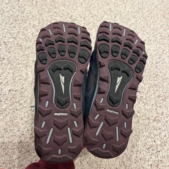 Altra Lone Peak Women’s Trail Running Shoes Blue Sz 9 outdoor hiking Gorpcore - Picture 7 of 7
